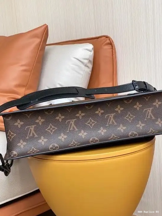 Aaa replica ru PLAT SAC VUITTON LOUIS 0628